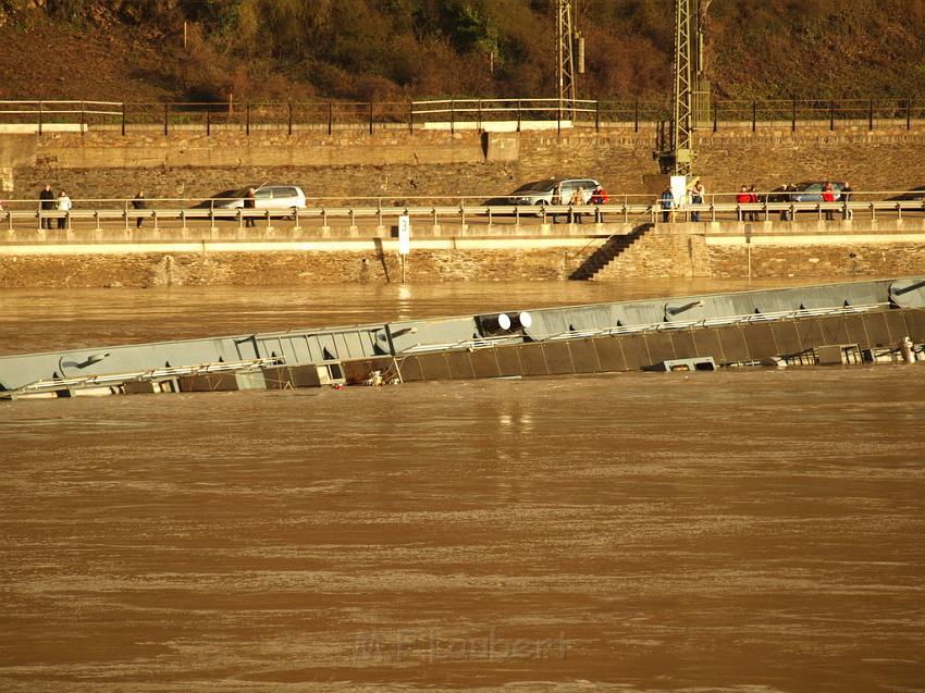 Schiff gesunken St Goarhausen Loreley P246.jpg